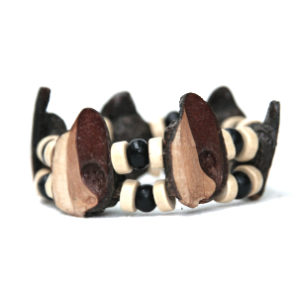 beaded bracelet with double-stranded elastic in black and cream wood painted beads