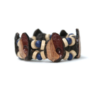 Double-stranded bracelet, navy and cream beads